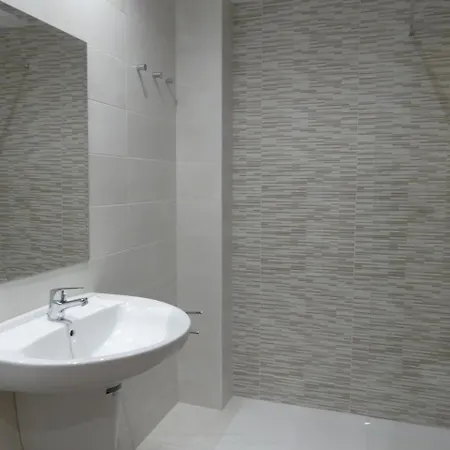 Appartement Zeus Alexis *